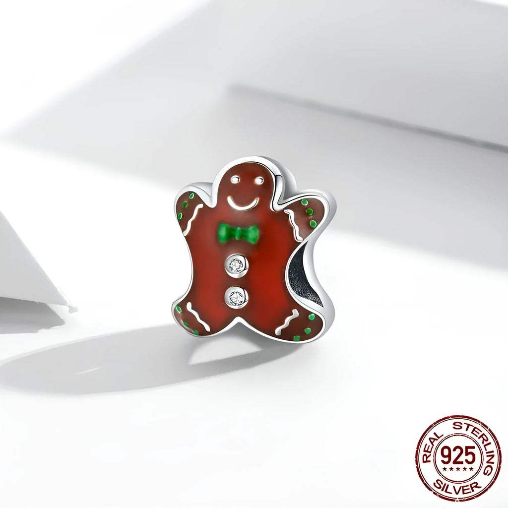 Christmas gingerbread man 925 sterling silver bead with dripping oil finish, 1.2cm height, 0.5cm aperture, on white background