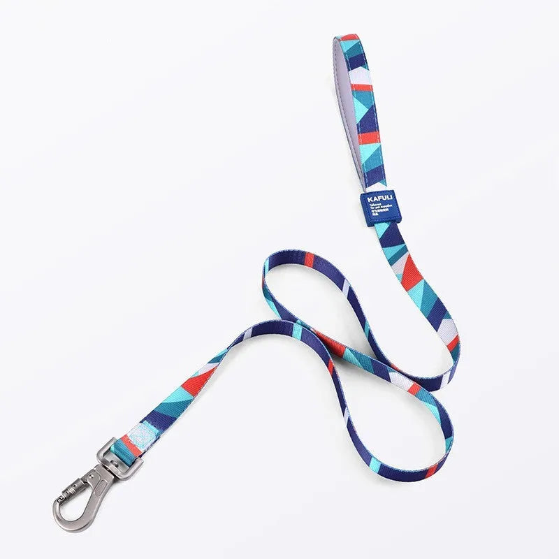 Dog harness and leash set in polyester fabric showing blue, pink and green colour options