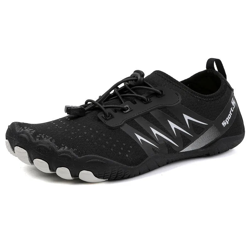 Quick-drying river tracing shoes with mesh uppers in apricot colour with natural rubber soles