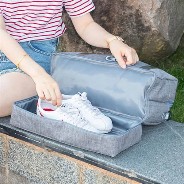 Dry and wet separation travel bag in purple made of waterproof cationic Oxford cloth, showing cube shape with double chambers