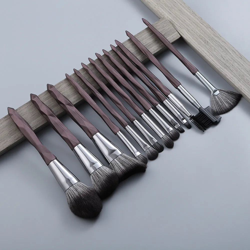 15-piece diamond handle makeup brush set with man-made fibre bristles, portable 13cm length, blue and brown handles