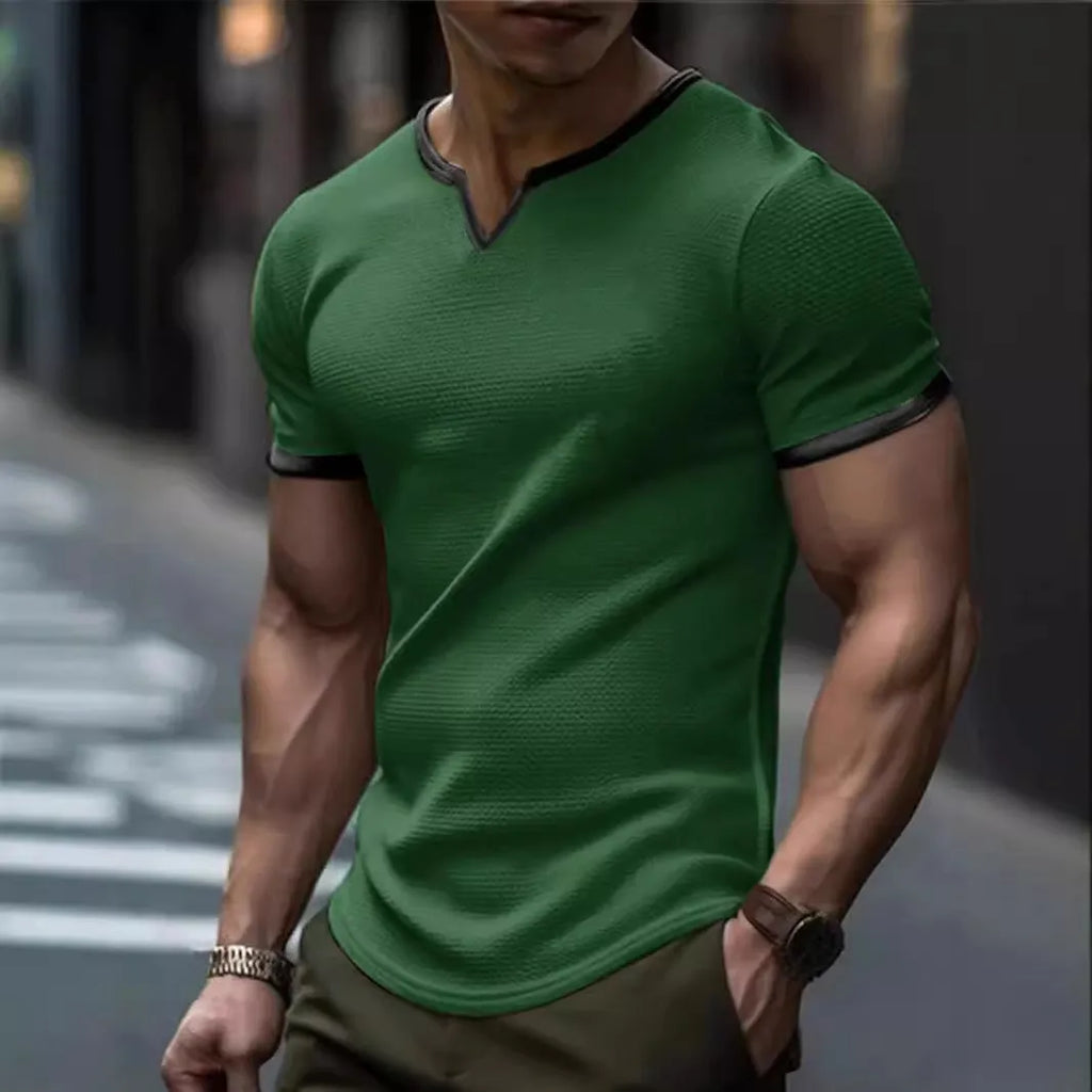 Short sleeve waffle texture t-shirt with colour-block V-neck in army green