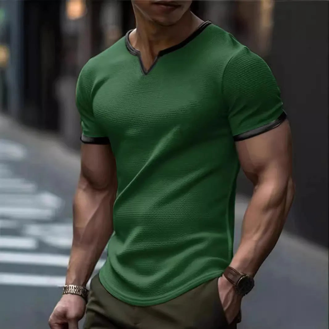 Short sleeve waffle texture t-shirt with colour-block V-neck in army green