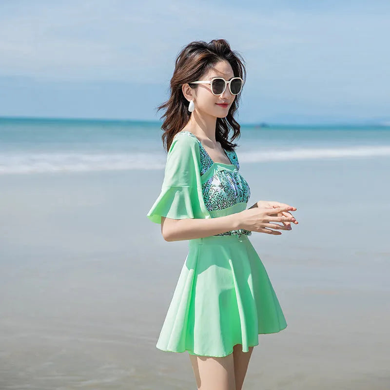 Women's seaside printed one-piece swimsuit in chemical fibre blend fabric
