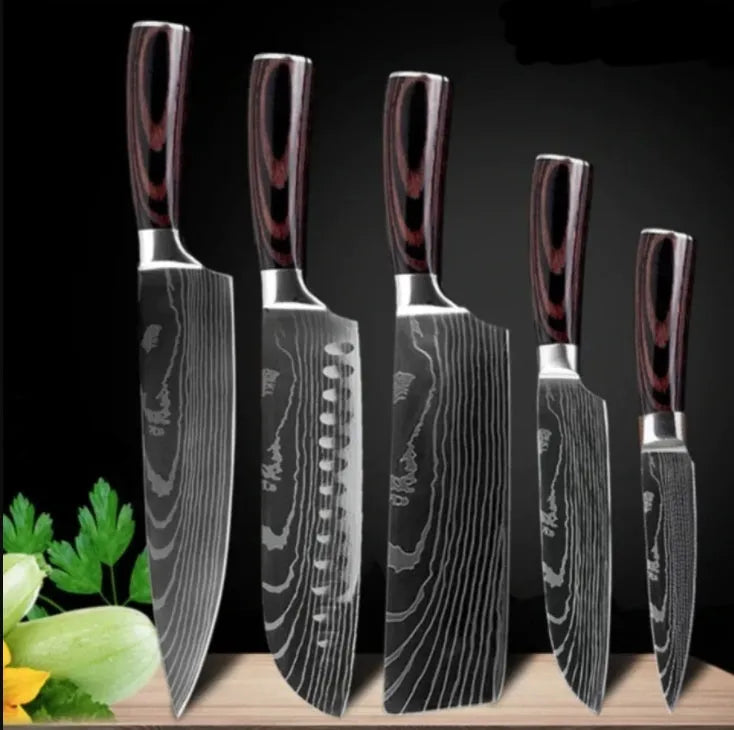 7Cr17 stainless steel kitchen knife with coloured wood handle and Damascus pattern blade on a black gift box.