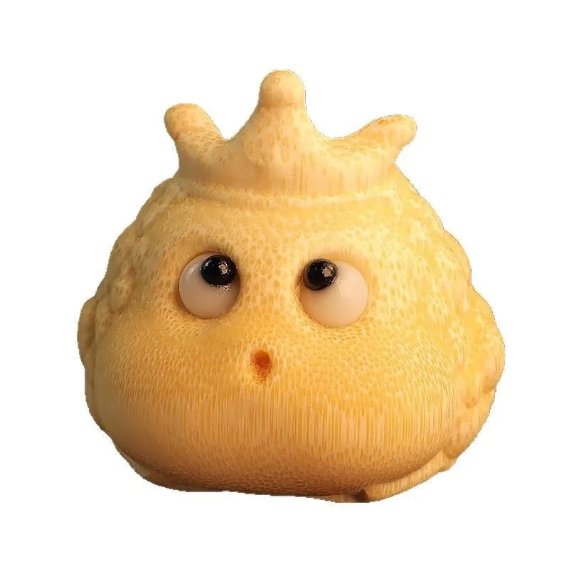 Solid bamboo carving Crown Princess Toad ornament measuring 5.0cm in cute style