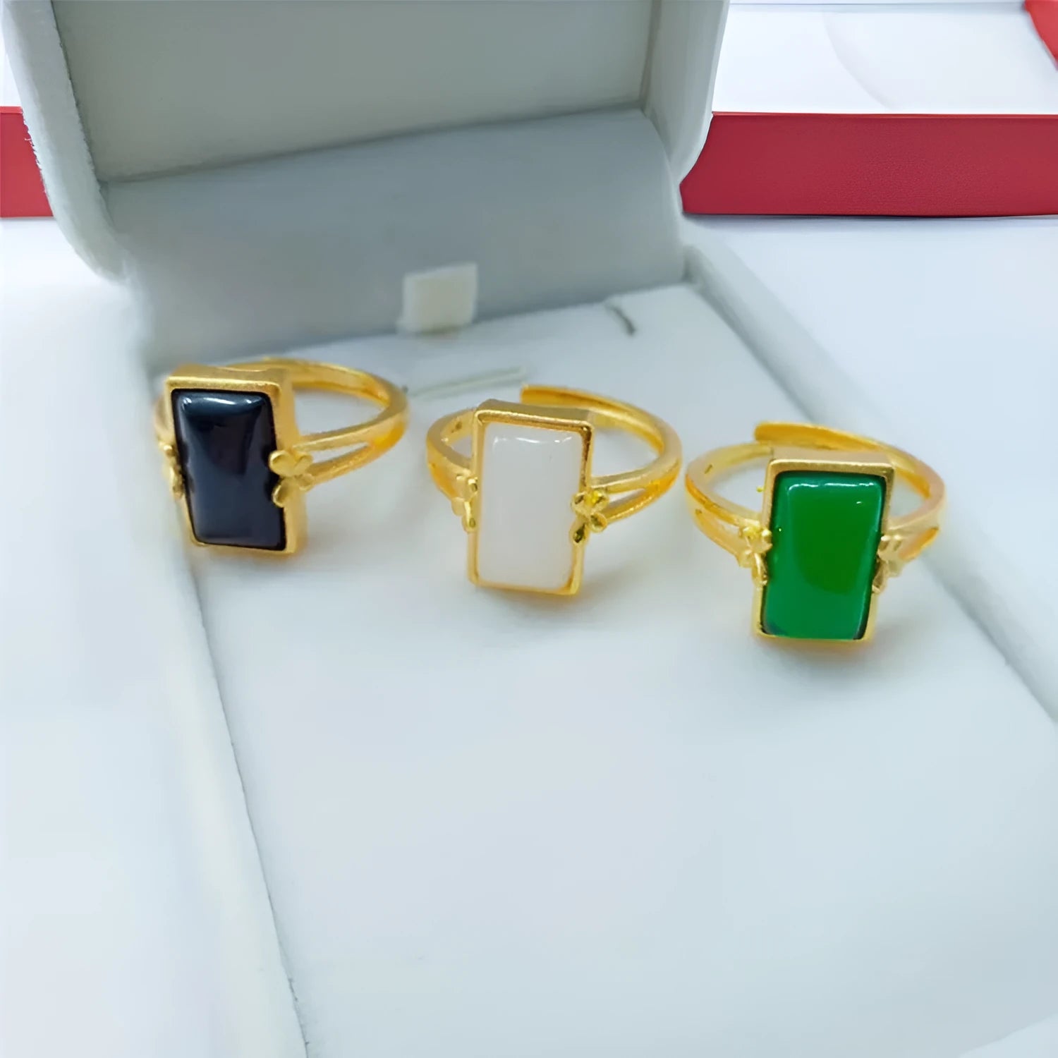 Brass gold-plated adjustable ring with electroplated artificial gemstone inlay in national style design