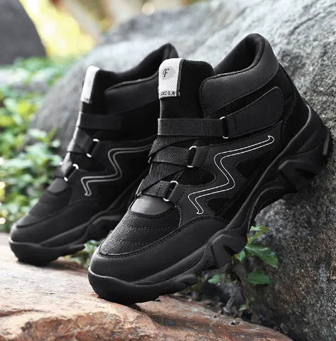 Men's black lace-up casual shoes on a white background, available in sizes 39 to 49.