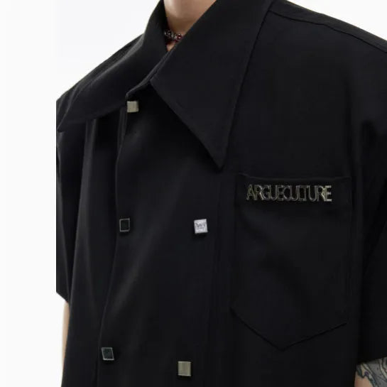 Men's loose fit short-sleeved casual shirt with splicing detail and metal buttons in summer colours