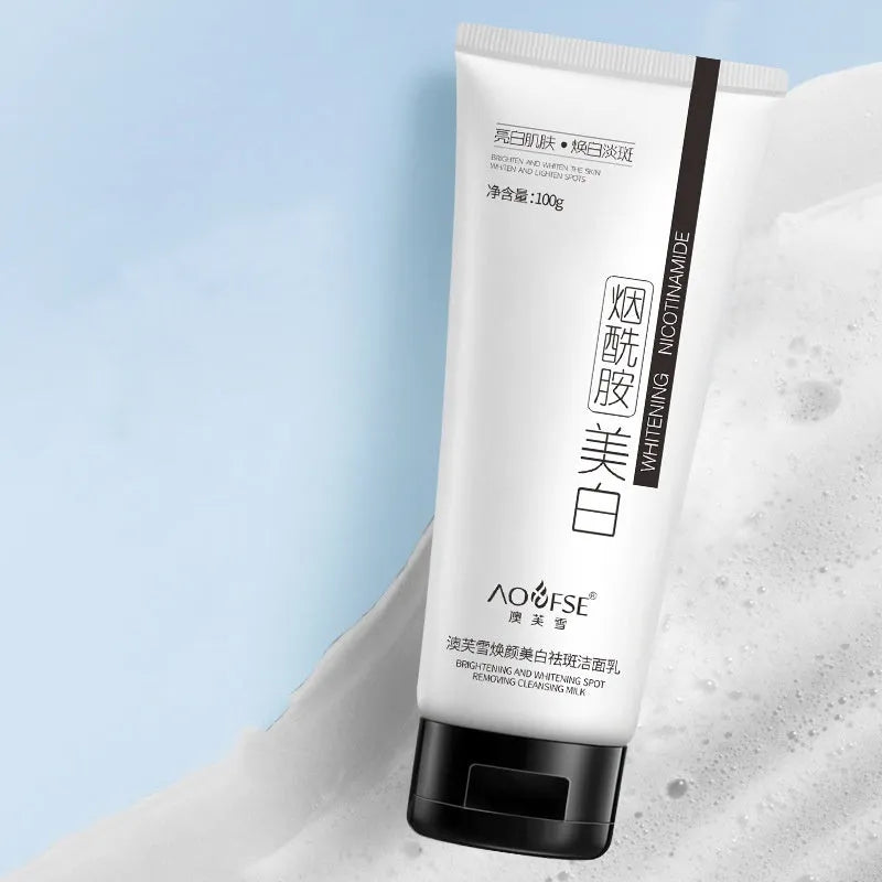 White tube of 100ml whitening and freckle removing facial cleanser for pore cleansing