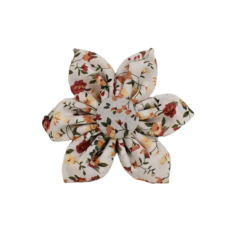 Small white flower pet dog collar suit set with bow decoration and matching accessories