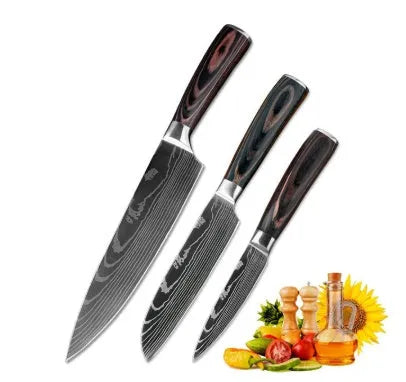 7Cr17 stainless steel kitchen knife with coloured wood handle and Damascus pattern blade on a black gift box.