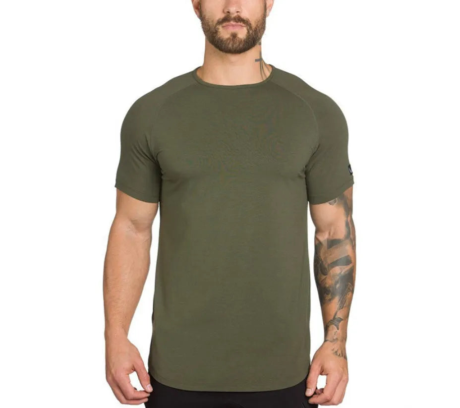 Men's plain custom gym shirt in cotton-spandex blend showing colour and letter print options.