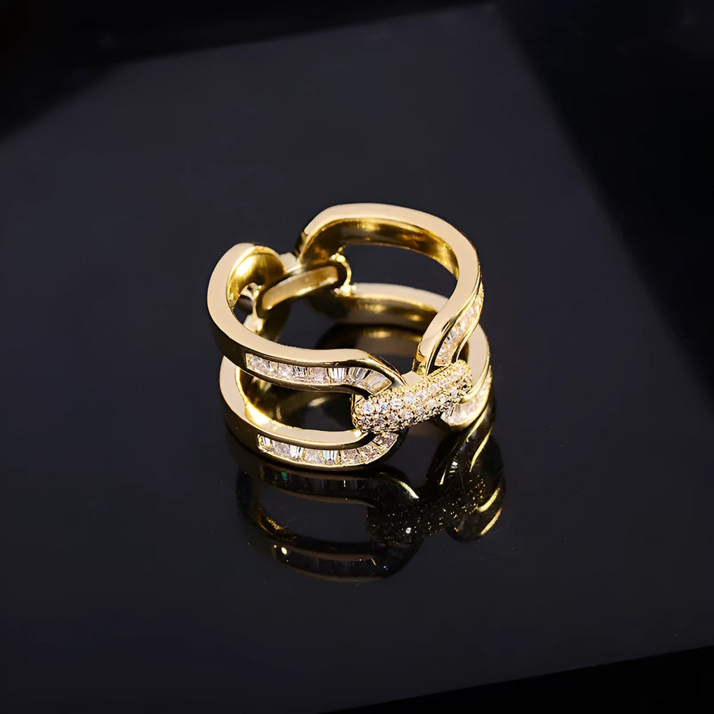 Round copper scarf ring with gold electroplated finish and geometric shape for securing scarves