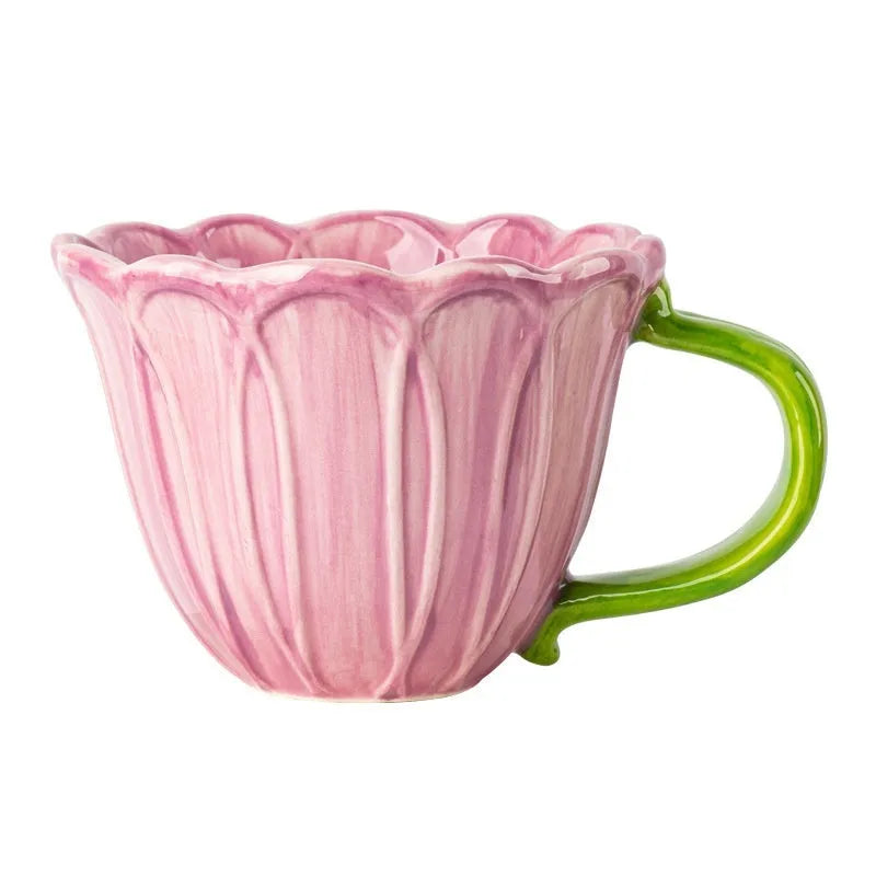Ceramic breakfast cup with floral pattern, 500ml capacity, in red, purple, or mixed set colours.