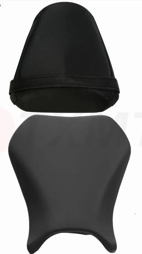 Waterproof PU leather seat cover set for Suzuki GSXR1000 motorcycle.