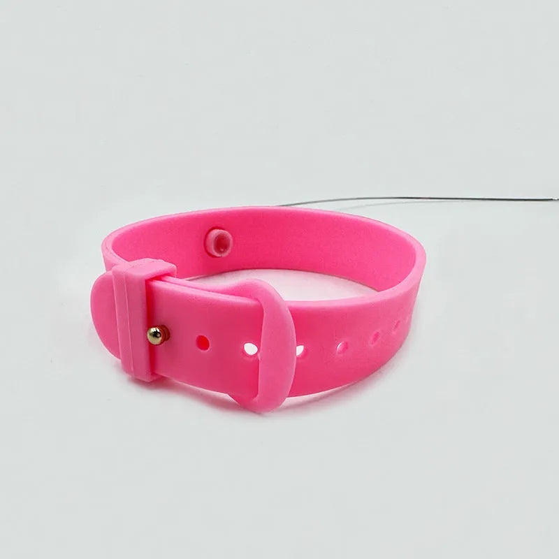 Collar-mounted cat toy with steel wire teaser, feather and bell elements, adjustable plastic collar for 17-27cm neck cats