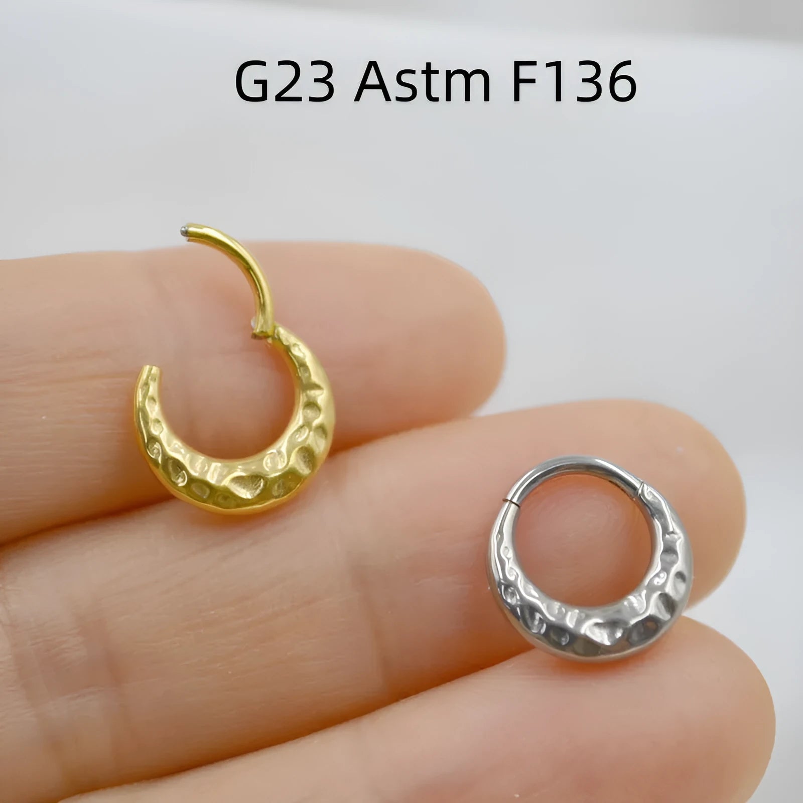 ASTM F136 titanium alloy nose ring with concave-convex carved design in gold and silver colour options