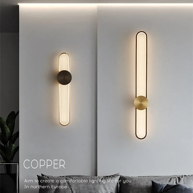 Round minimalist wall lamp with 60cm diameter iron frame and warm LED light in black finish
