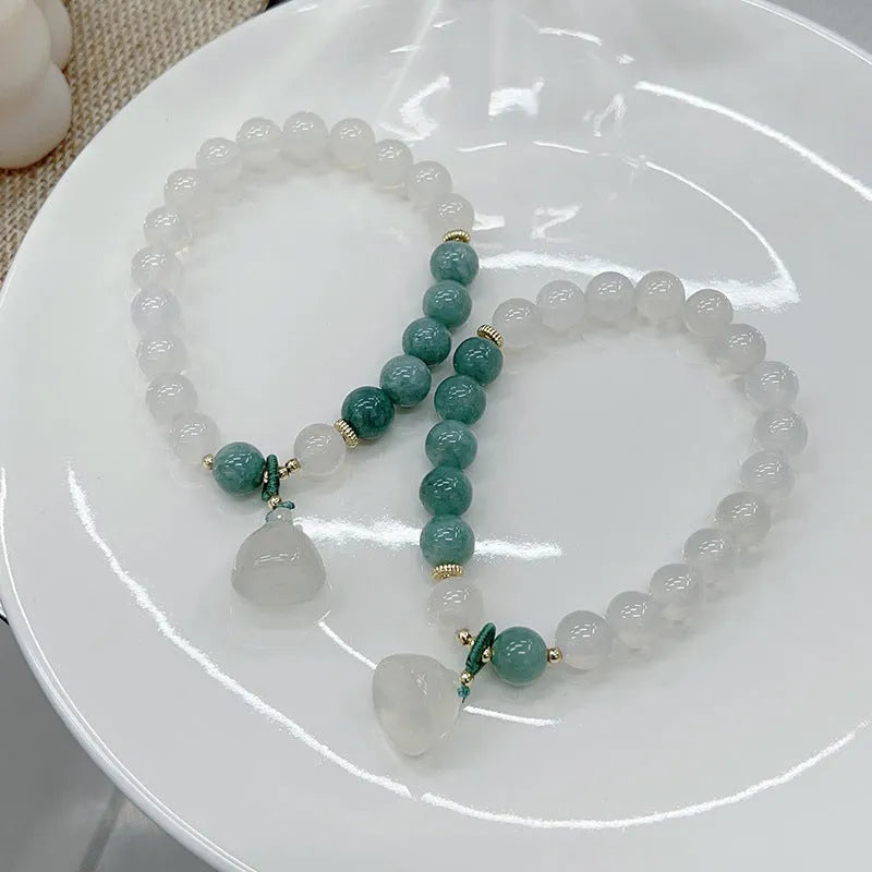 Women's retro Chinese style lotus seedpod bracelet in Burmese jade agate with manual craftsmanship