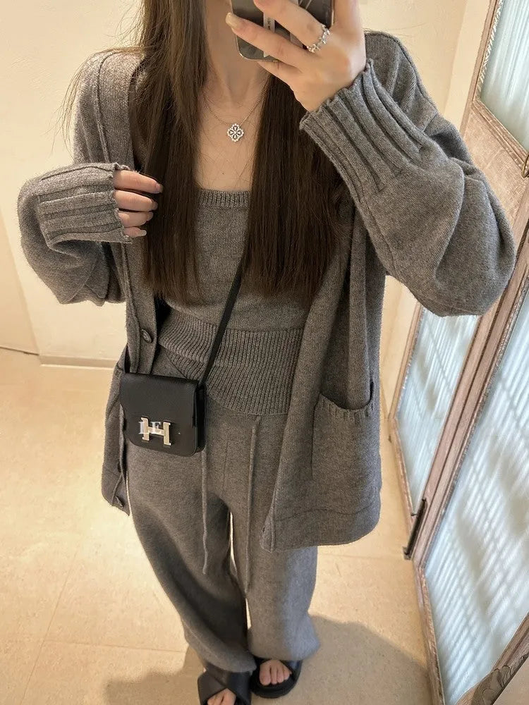 Women's knit cardigan suspender trousers three-piece set in wool blend fabric