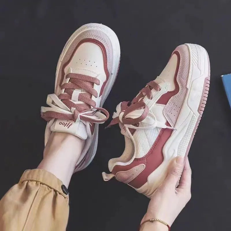Women's beige and pink low-top sneakers with rubber sole and height-increasing design