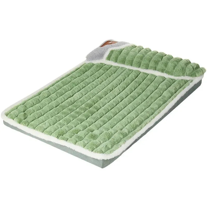 Detachable dog mat for large breeds in grey colour with plush lining and removable cover