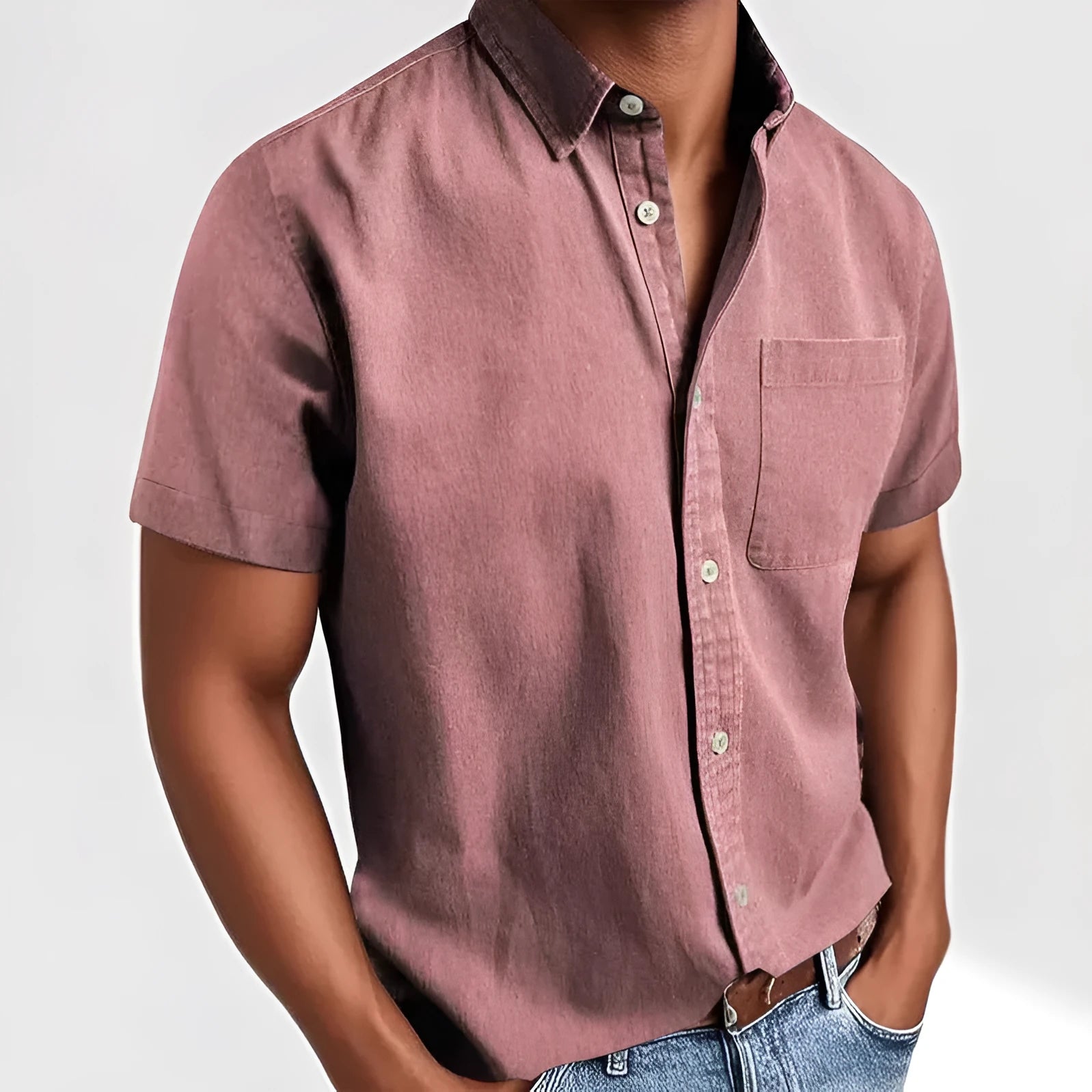 Men's solid colour short-sleeved shirt with a polo collar and a chest pocket.