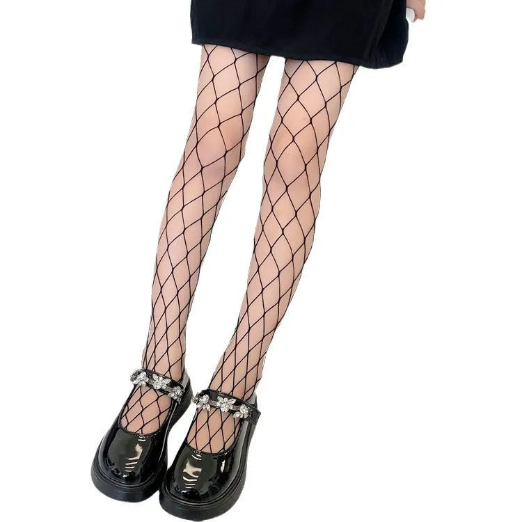 Women's summer mesh stockings in large, medium and small net patterns in black or white colours