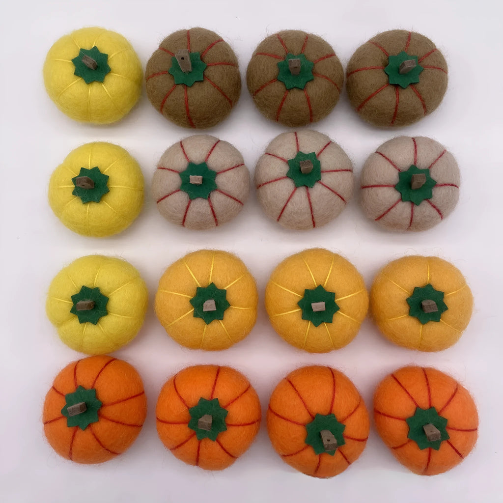 Wool felt pumpkin ornament for doll decoration in assorted colours