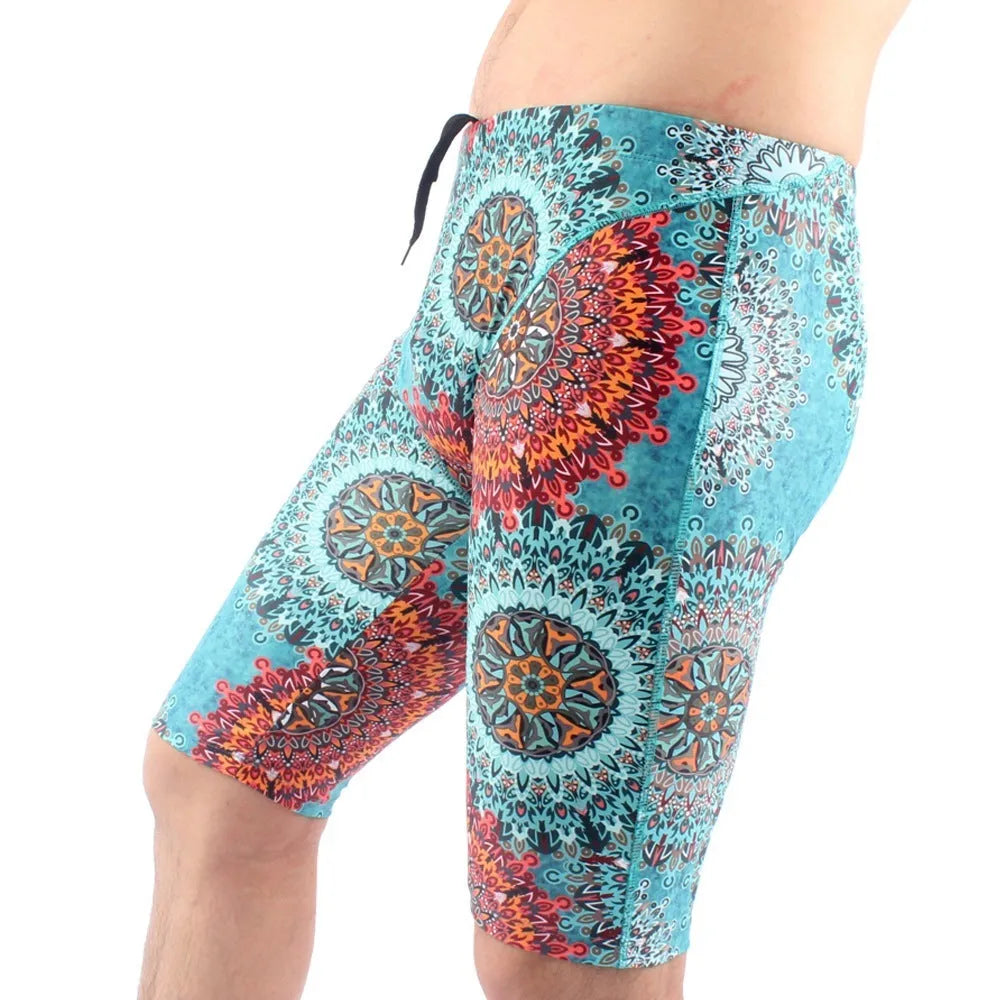 Men's green quick-drying swimming trunks with loose five-point design for swimming