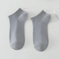 Men's low-cut boat socks in solid colours made from breathable polyester fibre