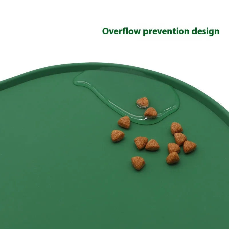 Silicone waterproof cat meal cleaning placemat in green colour showing size dimensions