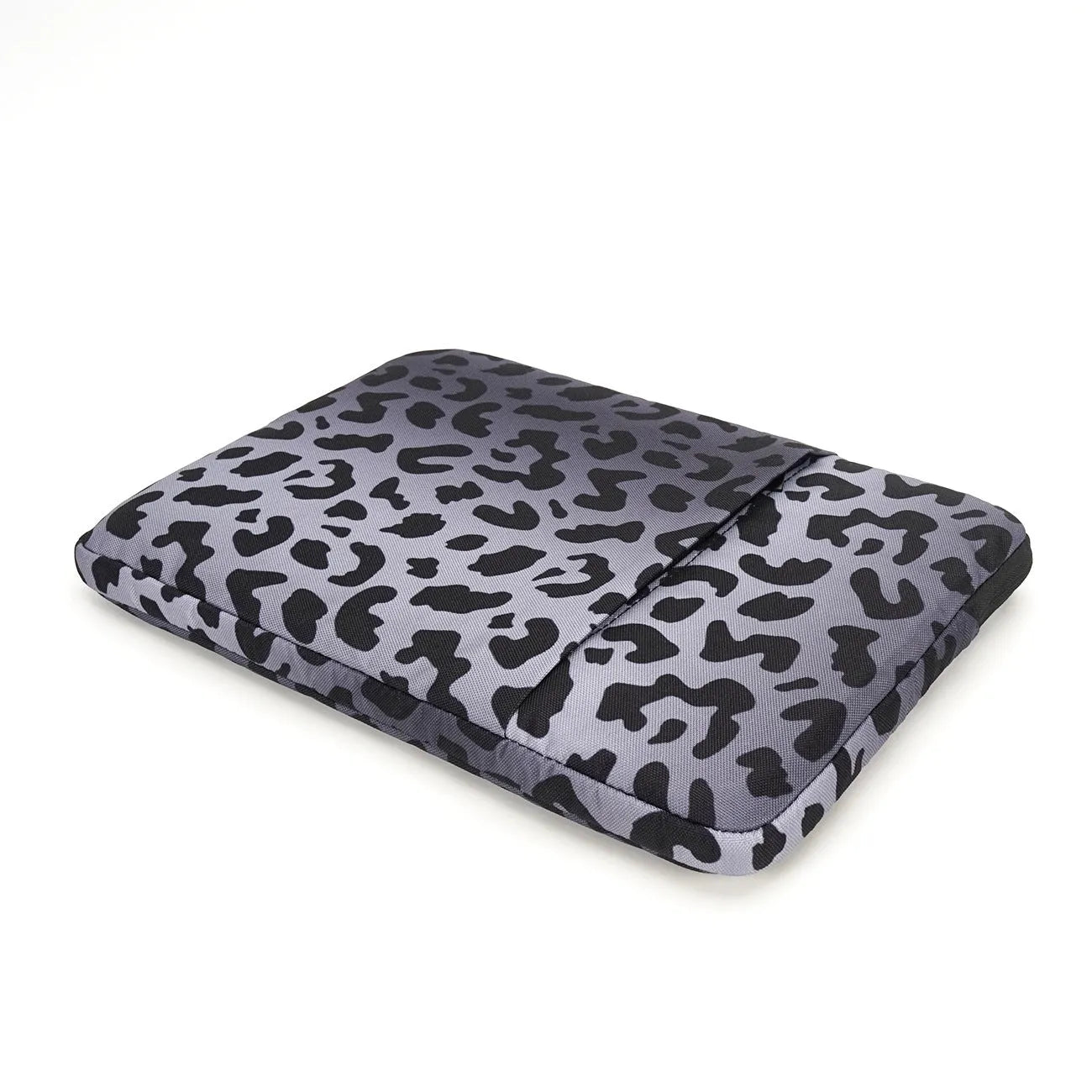 Leopard print laptop sleeve open to show flannel lining, suitable for 13-inch to 16-inch laptops