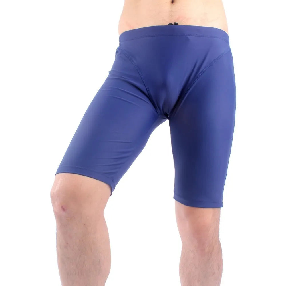 Men's green quick-drying swimming trunks with loose five-point design for swimming