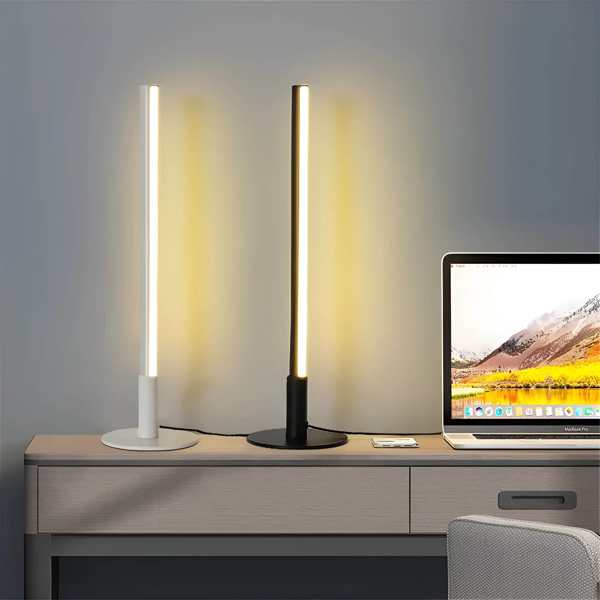 Black retro aluminium LED atmosphere lamp with 14cm diameter 48.5cm height dimensions