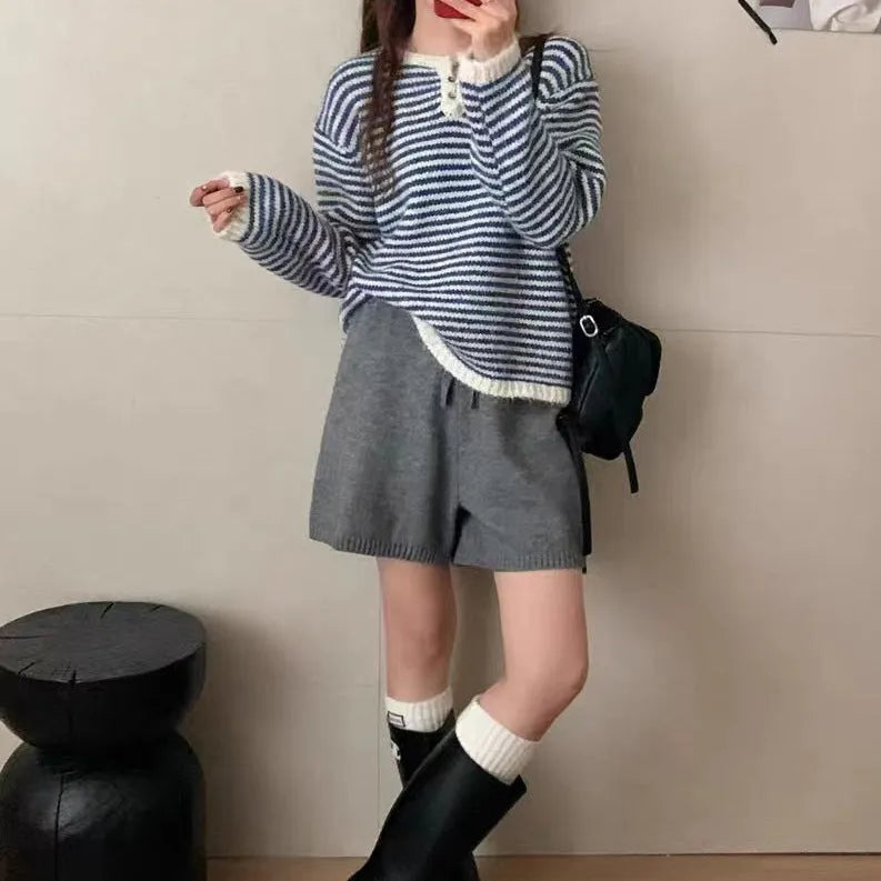 Blue striped cashmere sweater with retro design and loose fit for women