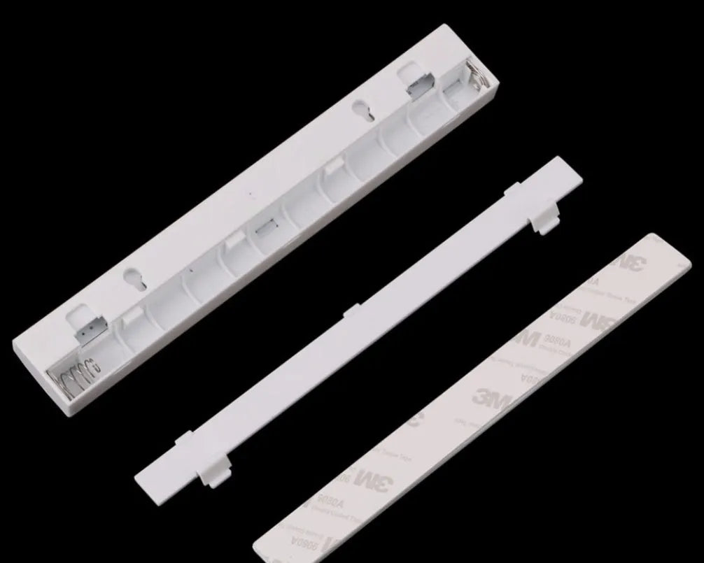 Aluminium LED human body induction magnetic closet light with USB charging port.