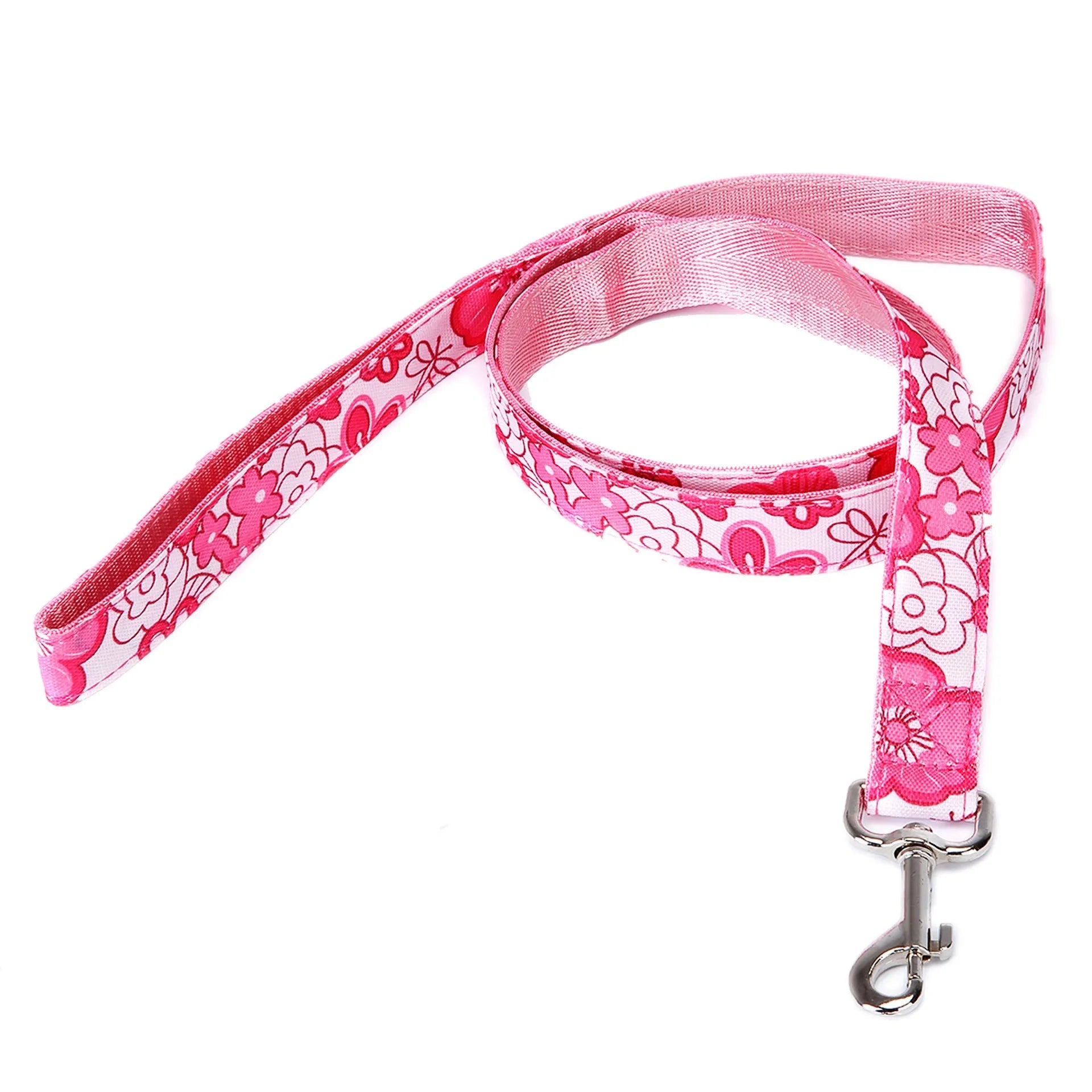 Black pet hand holding traction rope with plaid stripe design measuring 120cm in length