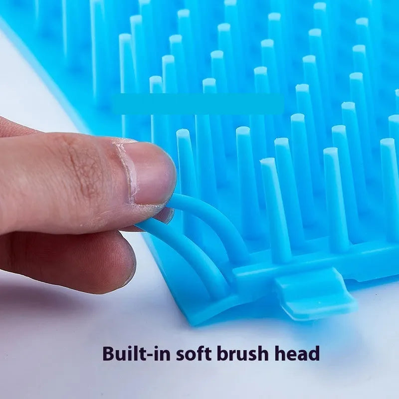 Silicone dog footwash bucket with PP base in blue, pink, or green colours for pet paw cleaning