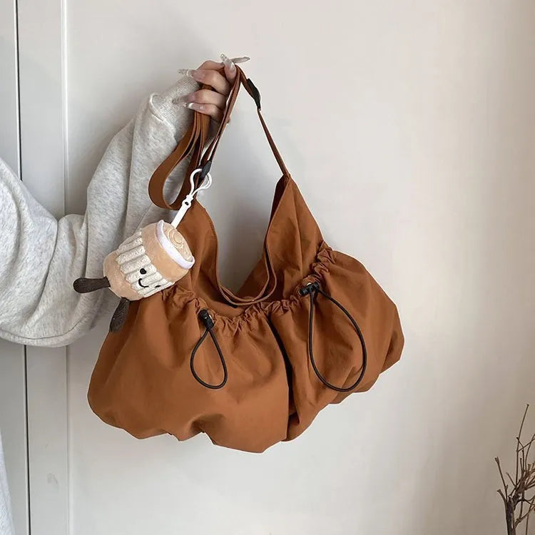 Ultra-light pleated crossbody student cloth bag in polyester with split pocket design
