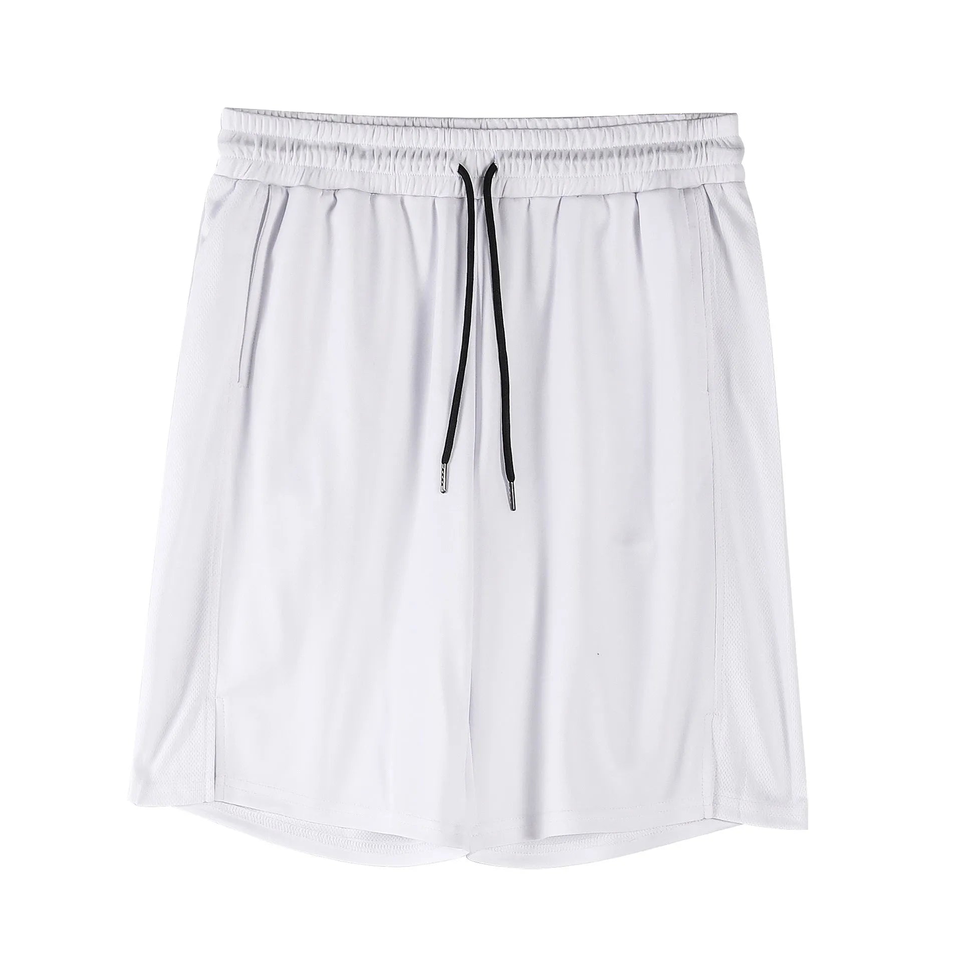 Man wearing black quick-drying mesh fitness shorts with an elastic mid-waist and loose fit.