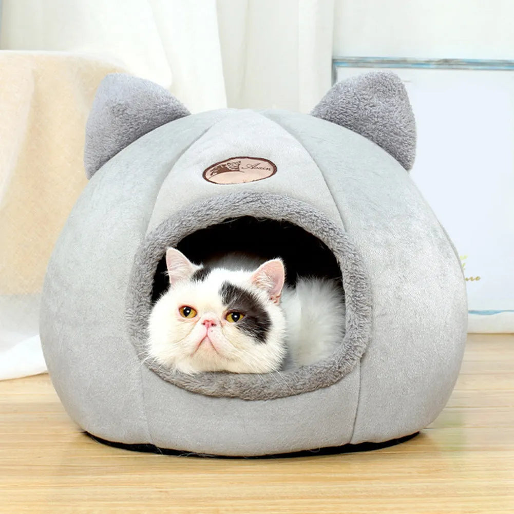 Fully enclosed cat winter house sofa bed in XL size with removable cushion