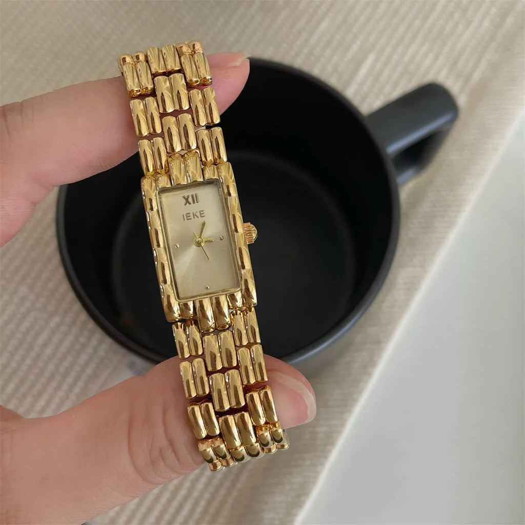 Women's mid-ancient style bracelet watch with 15mm dial, mineral glass, and butterfly buckle in silver or gold colours