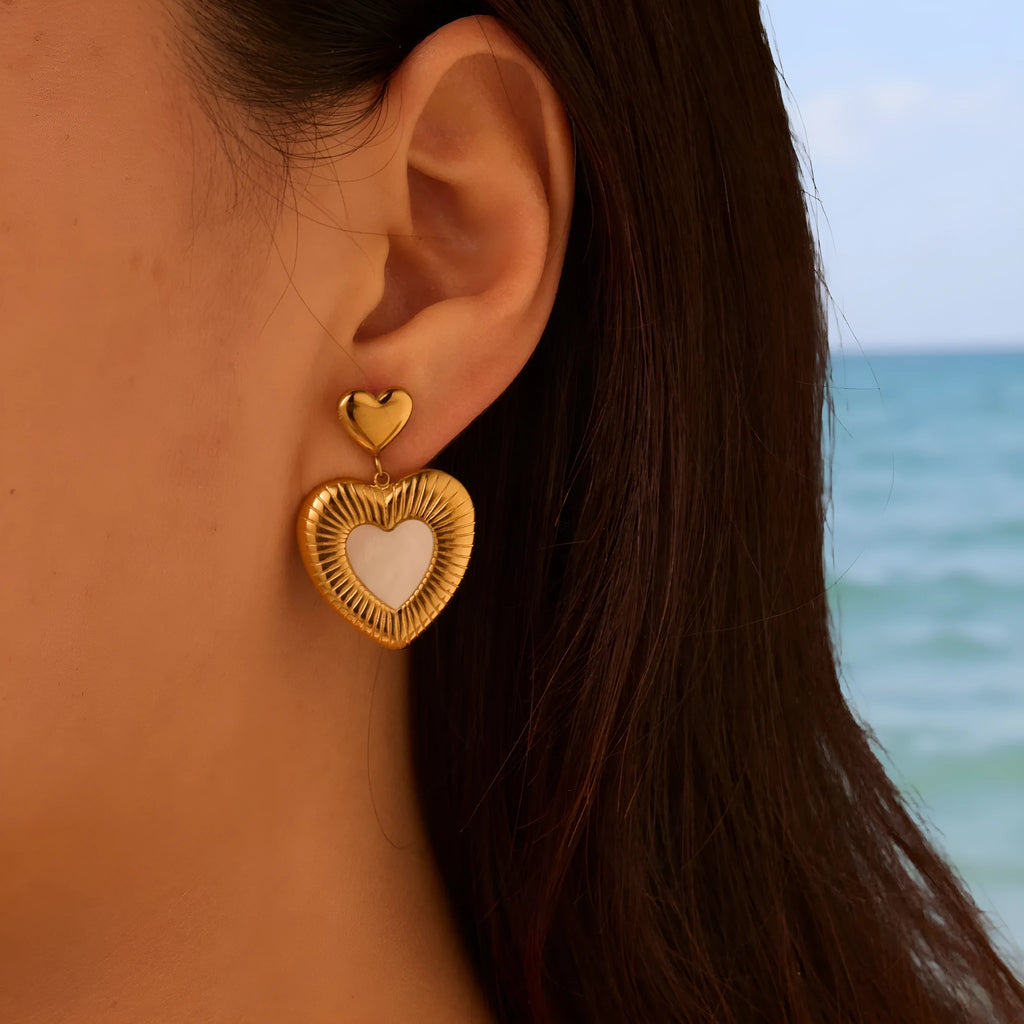 White heart-shaped fritillary earrings with 18K gold electroplated finish on stainless steel