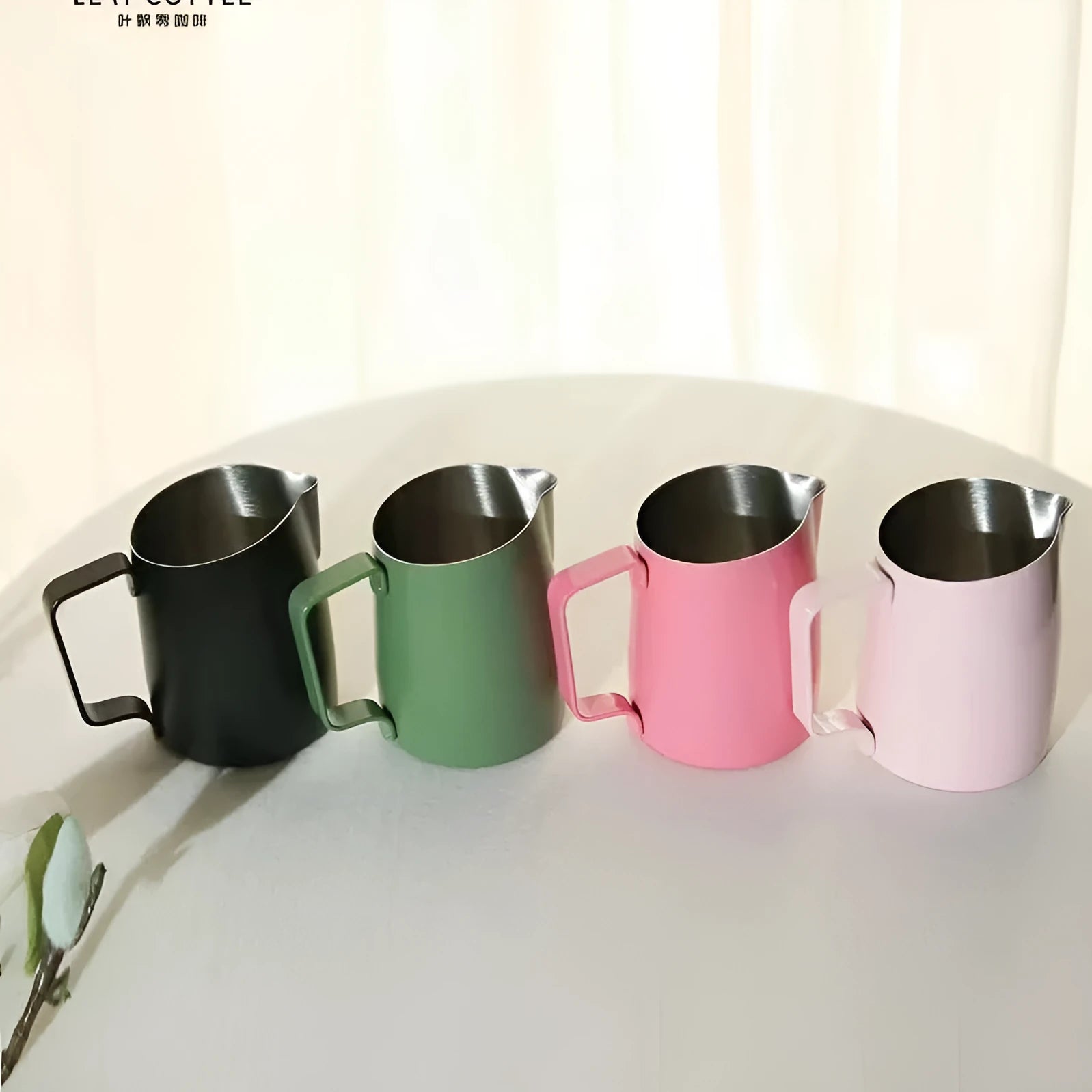 Stainless steel coffee latte art cup with round nozzle in matte gray, 650ML capacity, silk flower finish