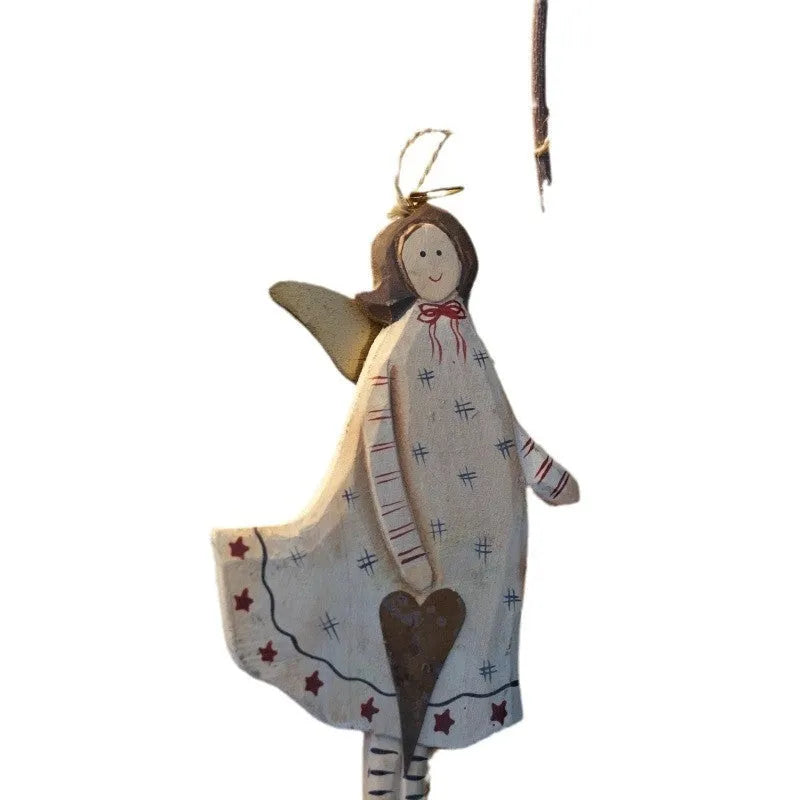 Hand-painted wooden heart door pendant with letters XINGX in American country style.