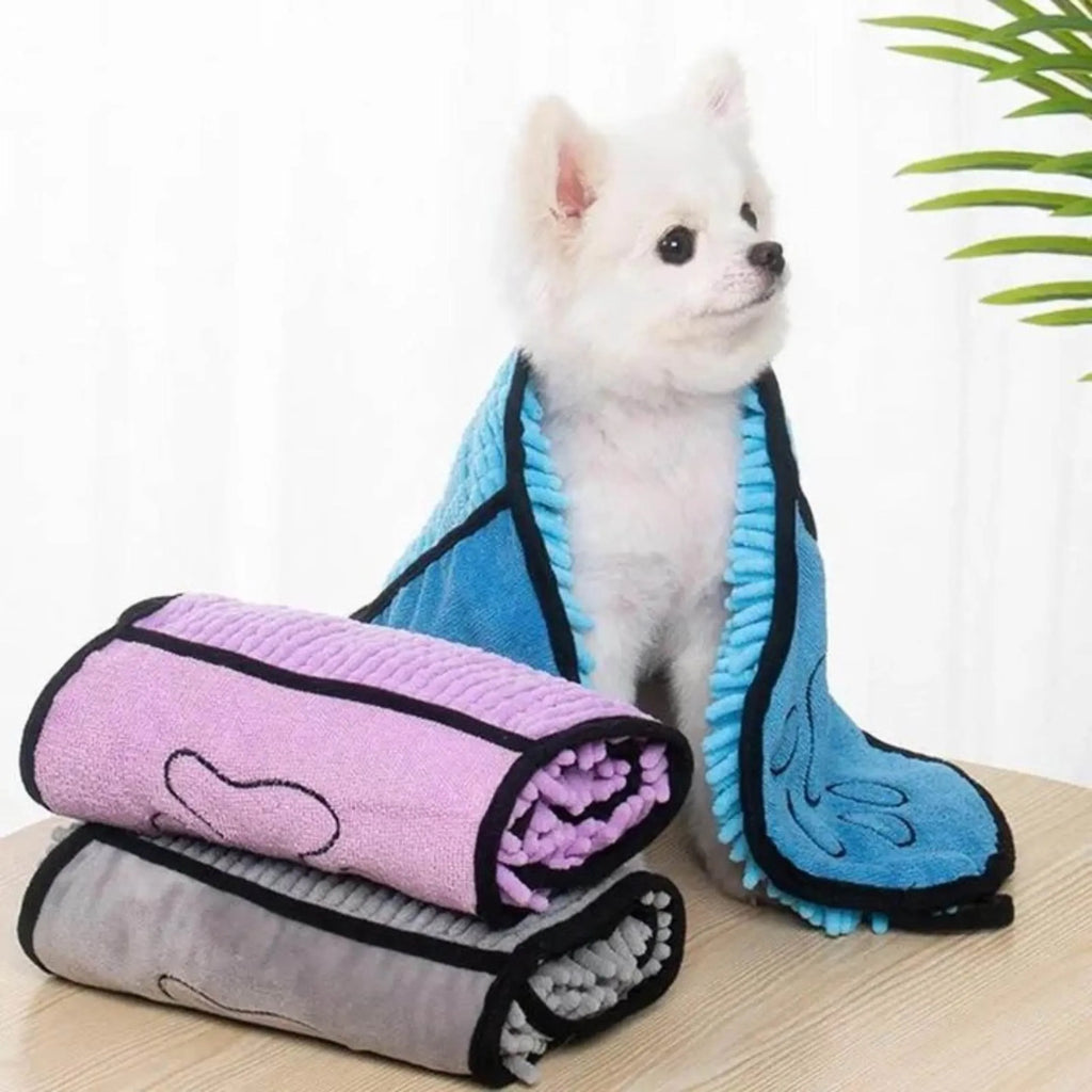 Blue quick-dry fibre dog bath robe towel for drying pets after washing.