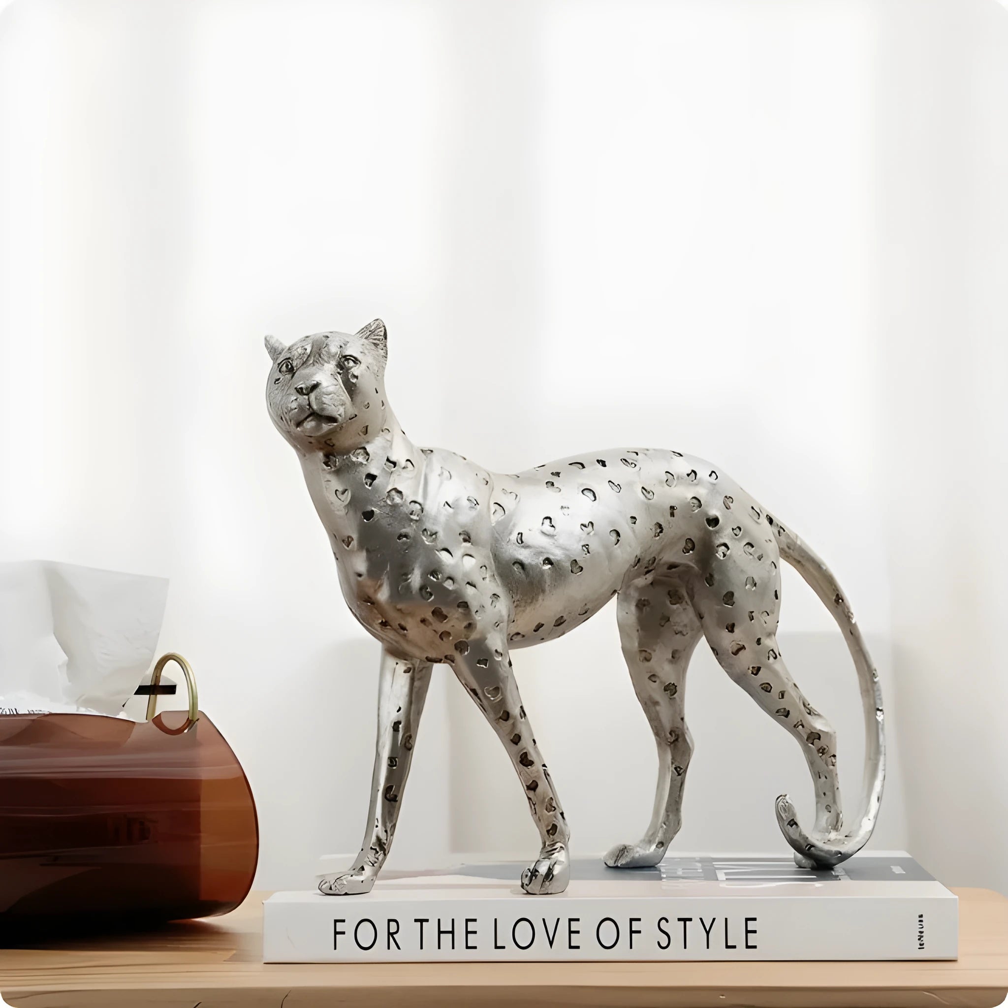 Leopard resin ornament in American Leopard colour, showing large, small, and walking posture style options.