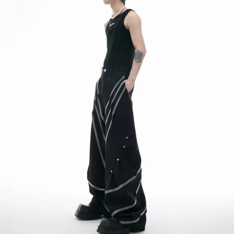 Men's polyester trousers with three-dimensional cutting and metal striped rivet pleated design in black and white colour options